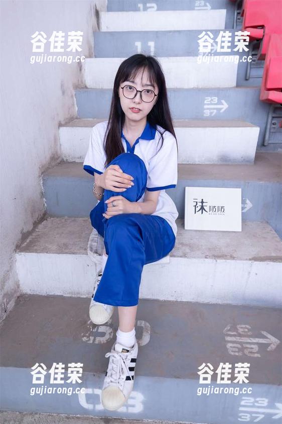 BoBoSocks袜啵啵-奶油 BoBoSocks袜啵啵 - 奶油的新古装更新,让人忍不住思考,古代也是流行的