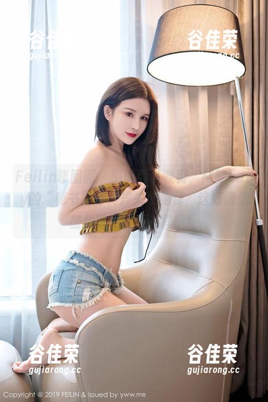 Feilin嗲囡囡-M梦baby Feilin嗲囡囡 - 明明可以收费,M梦baby的“秘书”写真却来个免费,这好像是随便吃自助餐一样啊!