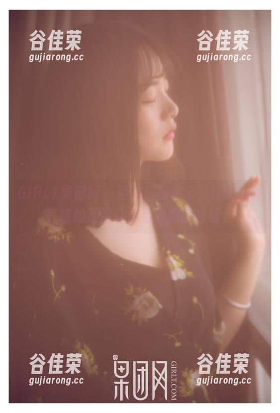 GIRLT果团网-little贝壳喵 GIRLT果团网 - 夏日私房记录,little贝壳喵的原图让你免费翻翻白眼。