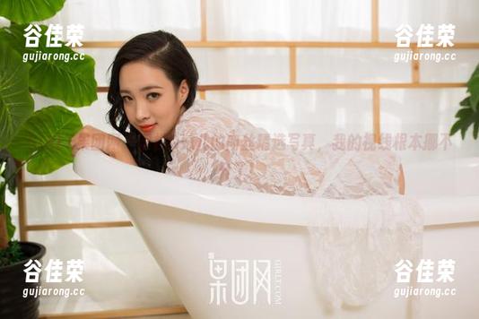 GIRLT果团网-蜜桃Q妹儿 GIRLT果团网 - 蜜桃Q妹儿的肉丝精选写真,我的视线根本挪不开了!