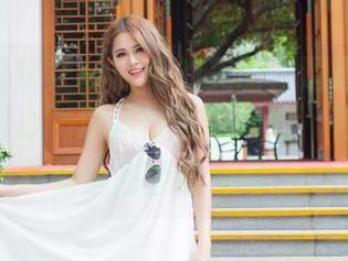 IMiss爱蜜社 – 眼前的美图！逗逗doudou把“甜心”演绎得恰到好处，有种想要偷偷品尝的冲动。