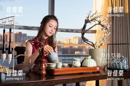 KelaGirls克拉女神-颖儿 KelaGirls克拉女神 - 难得的私拍原图,丝丝透映让颖儿的一举一动都那么细腻,直戳我心。