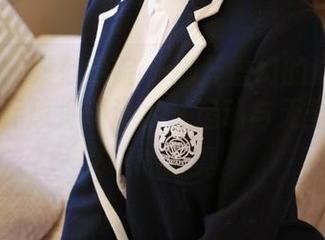MFStar模范学院 – 抛开虚幻的滤镜：Abby王乔恩挥洒汗水，运动与无圣光完美交织的写真。