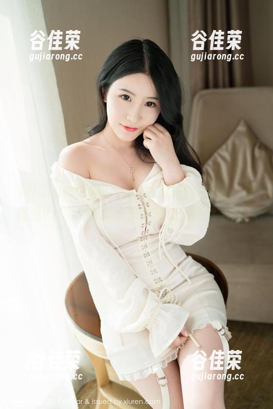 MiStar魅妍社-陈雅漫VICKY MiStar魅妍社 - 走马灯般的红裙秀,陈雅漫VICKY的无圣光套图让人意犹未尽。