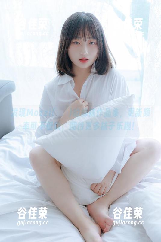 发现Mozzi(모찌)的棉袜作品集，更新频率可不低哦，期待更多袜子乐趣！