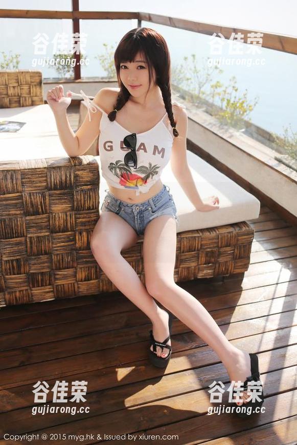 MyGirl美媛馆 - 虽然没啥特别的，但谁能抵挡王馨瑶yanni肉丝的诱惑，特别是免费的时候！