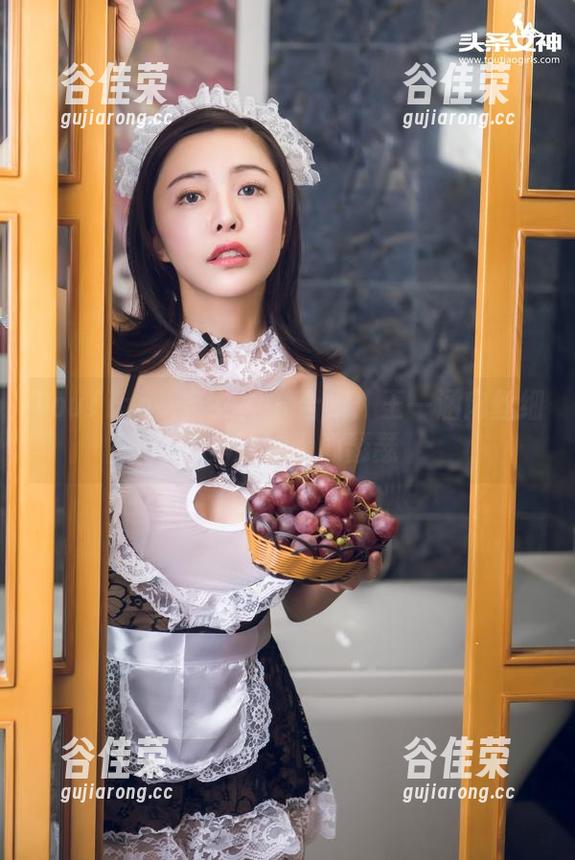 TouTiao头条女神-王一涵 TouTiao头条女神 - 合集:王一涵肉丝细节多到让人心瑟瑟