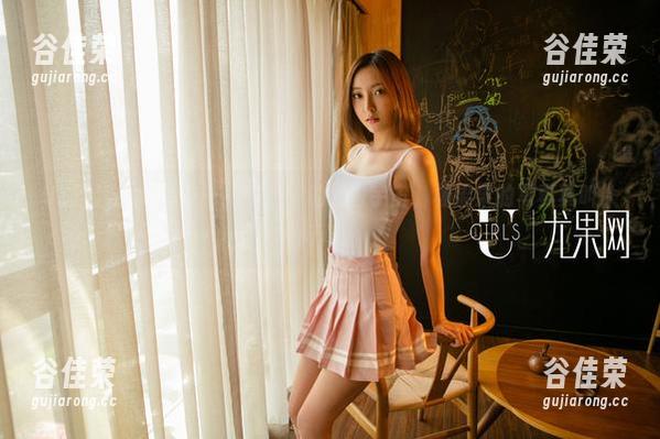 UGirls尤果网-杨果果 UGirls尤果网 - 一探网盘中的黑白宇宙,杨果果的写真真叫人好奇。