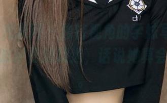 UGirls尤果网 – 独特视角的学妹写真集，当然是赵伊彤的精选，话说她真会摆姿势。