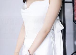 XIAOYU语画界 – Miko酱吖制服图集：全套上线，每一帧都像在打卡美好！