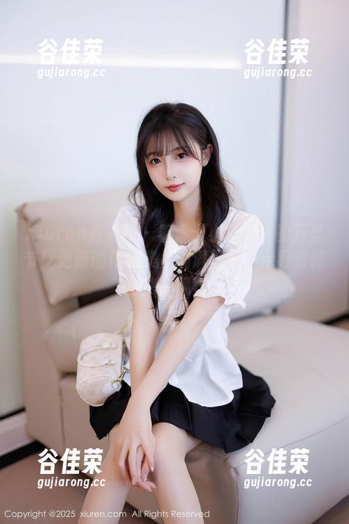 Xiuren秀人网-小兔纯纯 Xiuren秀人网 - 着迷于小兔纯纯的万圣节!更新的作品集里满满都是不走寻常路的独特视角。