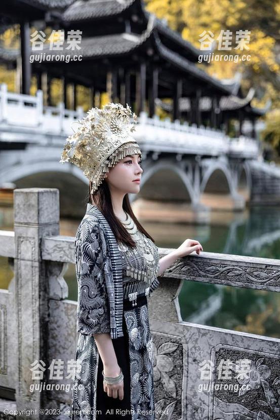 Xiuren秀人网-小甜angle Xiuren秀人网 - 小甜angle花嫁拍摄后的原图合集——每一张都在讲情话?