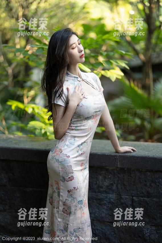 Xiuren秀人网 - 李丽莎日常，图包精选，像好朋友在旁边悄悄讲的小糗事。