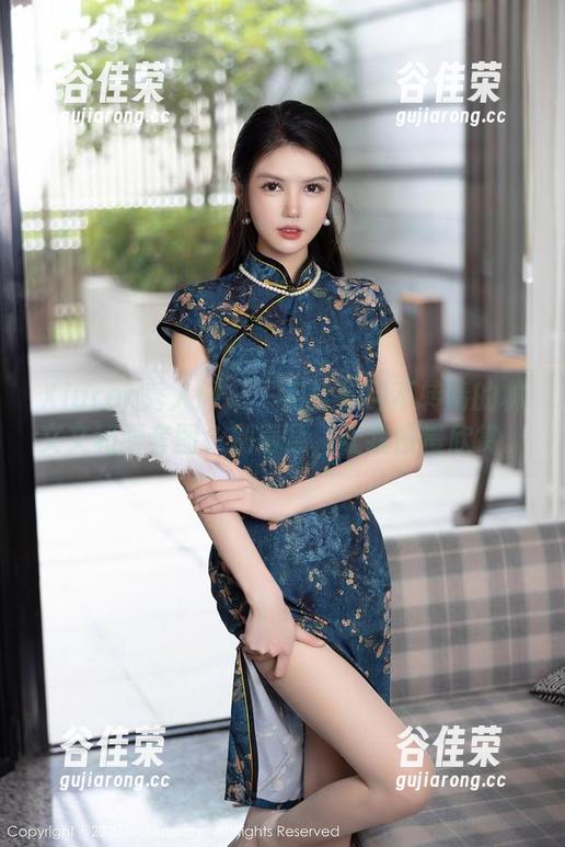 Xiuren秀人网-林文文 Xiuren秀人网 - 一组让你目不转睛的林文文和服套图,别着急,让我慢慢欣赏。