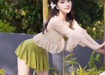 Xiuren秀人网 – “糯美子mini”的油亮美图合集——看了让人想抹抹嘴，嘿嘿！