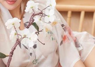 YouMi尤蜜荟 – H杯陈若初的学妹写真：图包打开，凭啥我就这么想捏捏？
