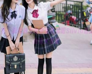 YouMi尤蜜荟 – 别问我为啥停留在易阳Silvia最新写真，棉袜也有大智慧