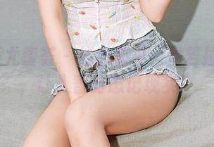 YouMi尤蜜荟 – 悠然假日：费若拉的写真，让人暂时忘记现实！