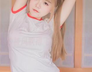 婚纱图册，yoko夏宅来袭！你能想象穿上婚纱被风吹得飞起来的场面吗？