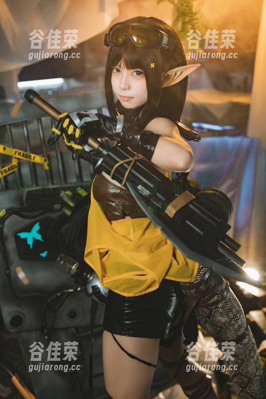 三无人型 穿梭在体操服与快乐之间,记得下载三无人型的作品集哦!