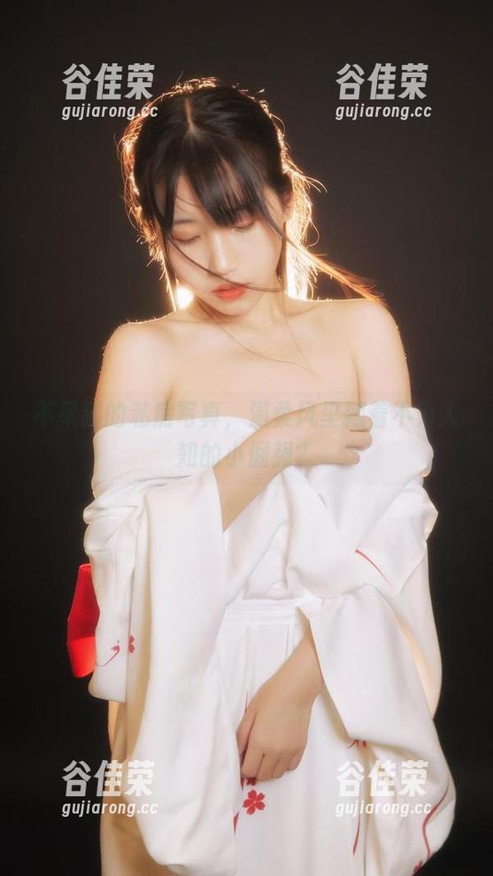 不呆猫的私房写真，温柔风里藏着不为人知的小倔强？