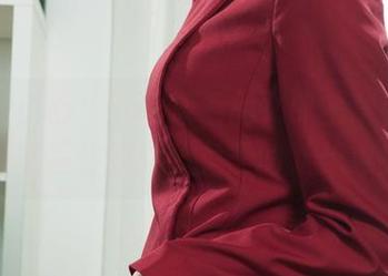丽柜 – 小心！下载潘潘兔女郎全集，可能会触发你对战斗兔子的新想象！