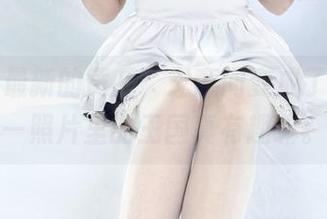丽柜 – 最新的黄芬，无意间变成了女王——照片里的王国真有趣嘛。