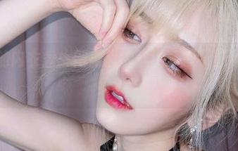 啾小妍的内衣秀：网盘里的丝滑梦境，赶紧取个宝贝吧！