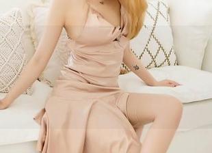 嗲囡囡 – 套图连环送——Celina青妍的“娇躯苗条有致”合集给我上了一课，原来衣柜里还有许多藏身之处。