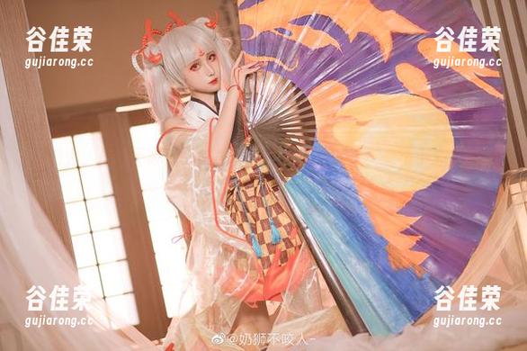 不知火，奶狮不咬人又一力作，壁纸放在这里，一不小心就沉迷了。