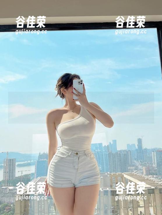 安妮yoo 微密圈 - 坚定不移的夏日气息,安妮yoo的泳衣套图,让人想去海边浪!