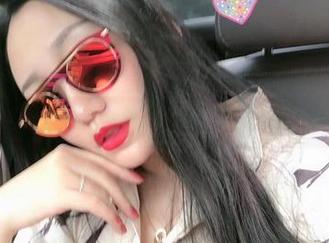 微密圈 – 宸大小姐的天使套图，下载吧，谁能拒绝这份诱惑？