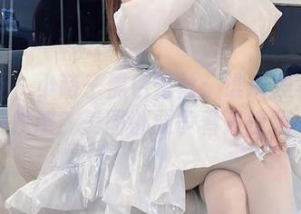 微密圈 – 小萌子黑色蕾丝：谁说黑色不能性感？美图都要争着来撩我