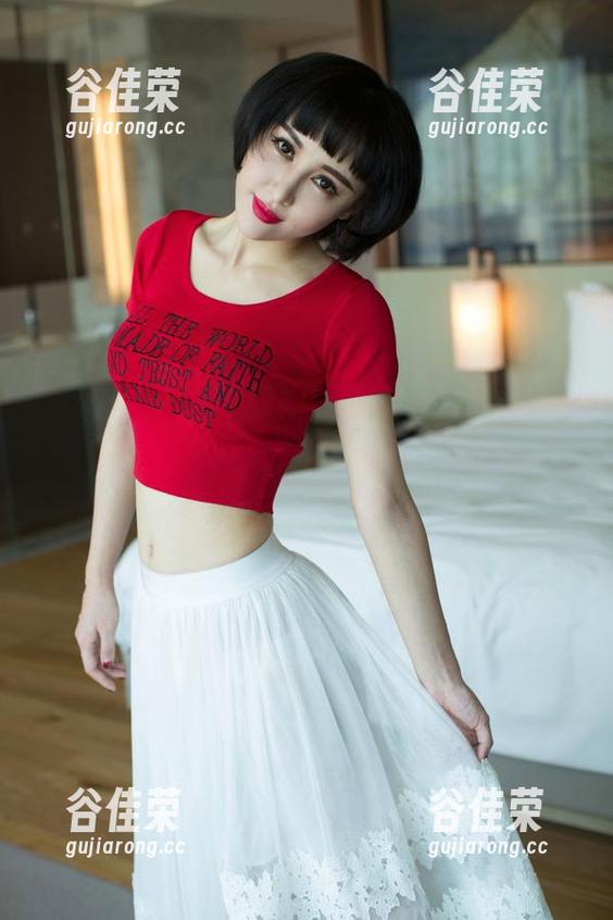 尤果网-Maggie 尤果网 - 在这高清的Maggie肉丝写真中,连我的想法都变得模糊不清了...