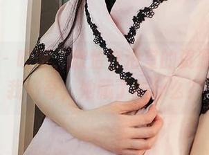 尤果网 – 哎呀，欣怡在浴室的资源，真让我好奇，她藏了些什么？