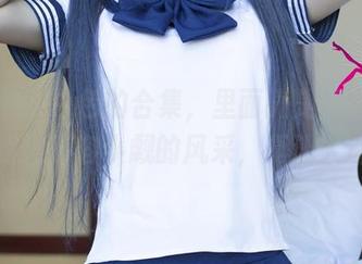 尤果网 – 白色的合集，里面满是贝拉那种低调却又不容小觑的风采，真让人迷失。