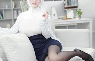 幼爱youmeko的双人散拍：看完这组，你可能会被“甜蜜”覆盖，或者说“调皮”不已。