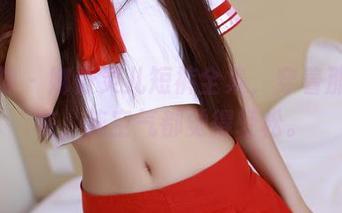 推女神 – 娜依灵儿短裤全集，穿着那么自在，连空气都觉得轻松。