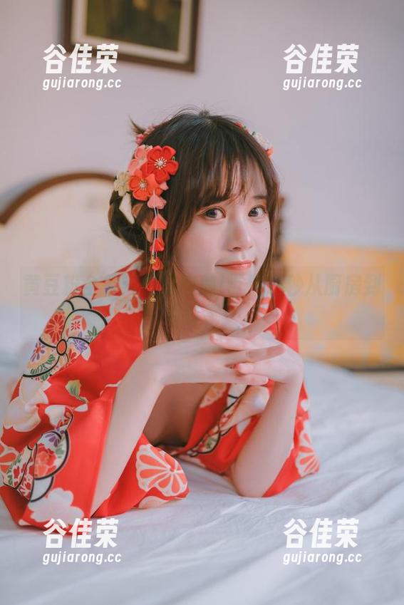 黄豆粉全集：星黛鹿鹿i带你一秒从厨房到写真棚！