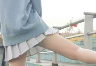 梦丝女神 – 玥玥的最新瑜伽图包，真想把这姿势偷走！是我太想练了吗？
