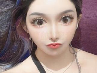 微密圈 – 小小的梦露veronica，其实有一大堆资源要分享的秘密套图，你不想偷瞄一下吗？