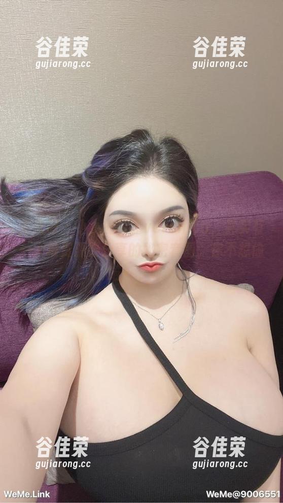 梦露veronica 微密圈 - 小小的梦露veronica,其实有一大堆资源要分享的秘密套图,你不想偷瞄一下吗?