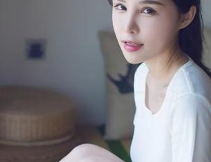 爱蜜社 – 乐乐Mango小姐姐的女友系列，资源共享，让我们一起乐开怀！