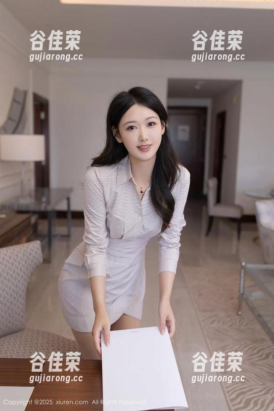 秀人网-lingyu69 秀人网 - 在云端翻一翻,lingyu69的户外风尚随时等你下载!