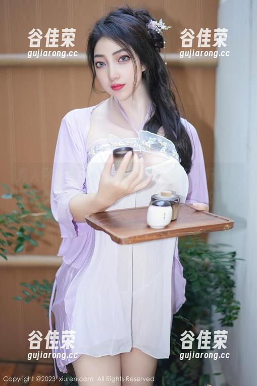 秀人网-轩轩王子 秀人网 - 纯白背后的衔接,只有“轩轩王子”能让我在图库里一品道出未知的懵懂。