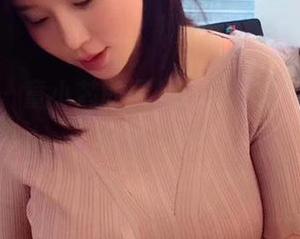 微密圈 – 童小芯的黑丝，轻描淡写的美图分享正好