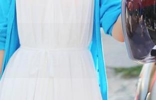 美媛馆 – 温心怡办公室套图，工作？不如说是为美的追求忙碌啊！