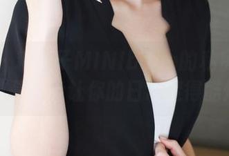 美媛馆 – 糯美子MINIbabe的私房浪漫：豹纹是否能让你的日常变得酷炫？