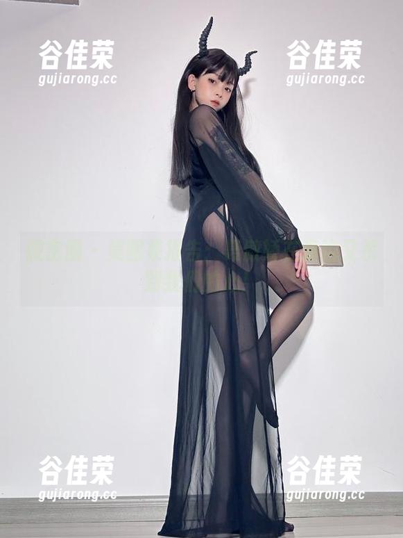 聂傲娇 微密圈 - 美图集报告:聂傲娇在海边又杀到我们的心!