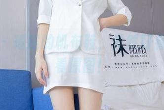 袜啵啵 – 瑶瑶的帆布鞋，竟然好看到不敢看原图！